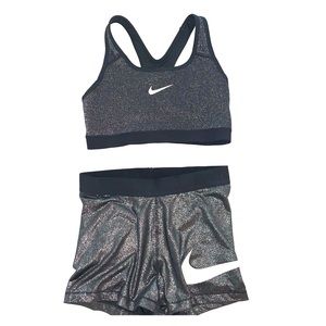 Never worn - Nike Pro women’s spandex set
